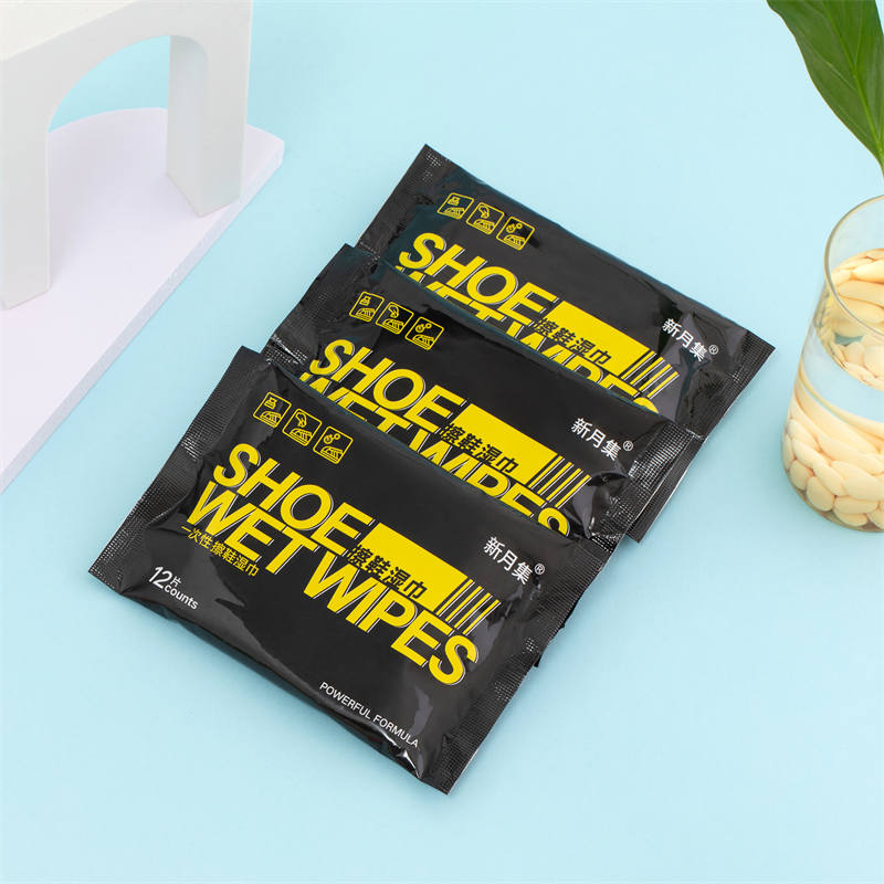 New Moon Collection Shoe Wipes